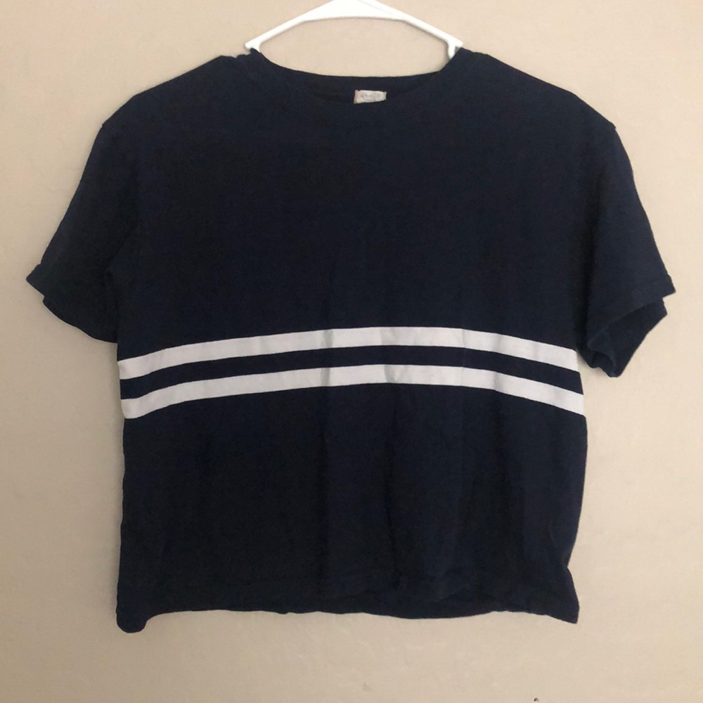 Brandy Melville crop T-shirt